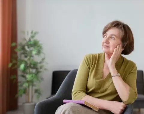 Menopoz Kaç Yaşında Başlar?